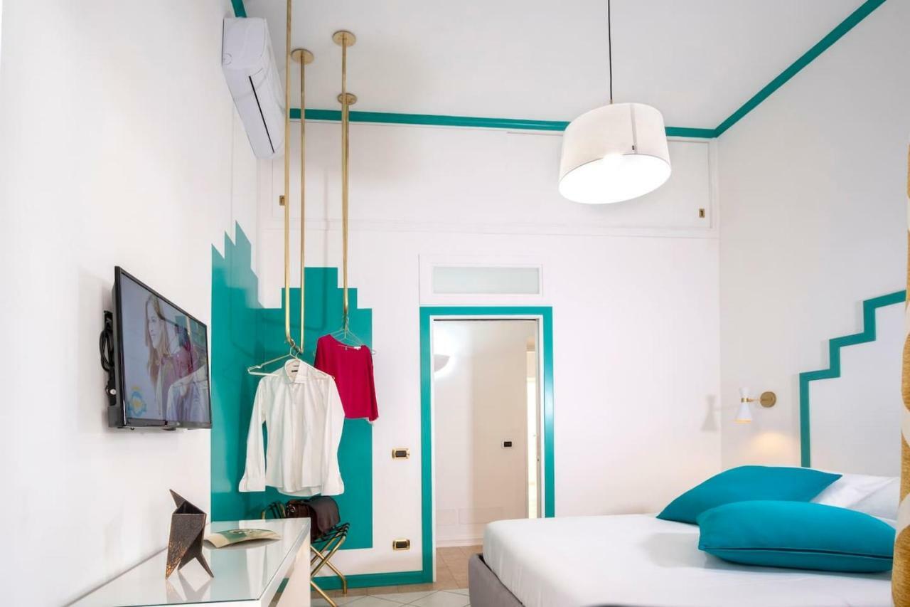 Maison M. - Luxury Apartment In Piazza Tasso Сорренто Экстерьер фото