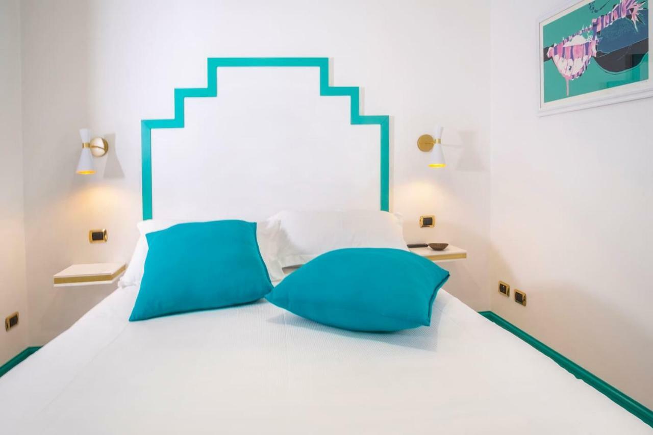 Maison M. - Luxury Apartment In Piazza Tasso Сорренто Экстерьер фото